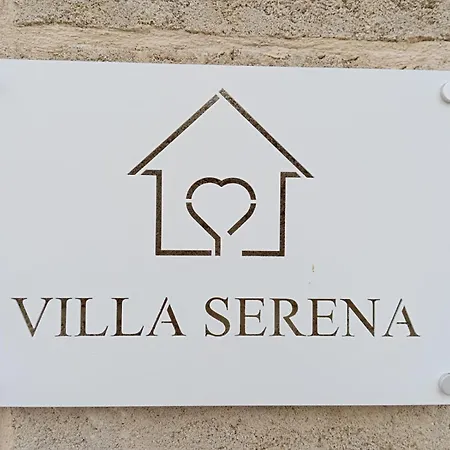 Serena Hébergement de vacances *